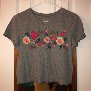 Hollister Graphic Tee 🦋